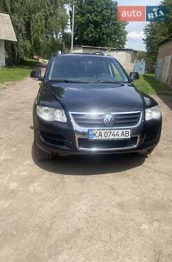 Внедорожник / Кроссовер Volkswagen Touareg 2009 в Чернигове