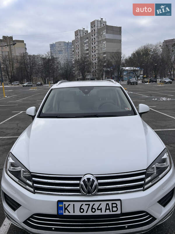 Внедорожник / Кроссовер Volkswagen Touareg 2015 в Броварах фото 4 Внедорожник / Кроссовер Volkswagen Touareg 2015 в Броварах