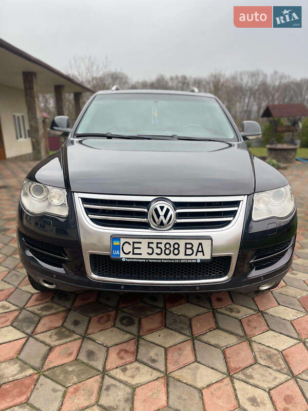 Внедорожник / Кроссовер Volkswagen Touareg 2008 в Кицмани