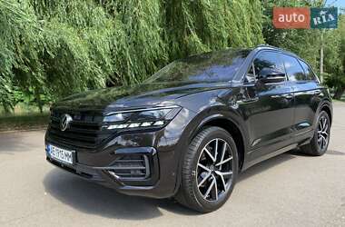 Внедорожник / Кроссовер Volkswagen Touareg 2023 в 