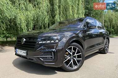 Внедорожник / Кроссовер Volkswagen Touareg 2023 в 