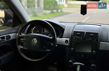 Позашляховик / Кросовер Volkswagen Touareg 2007 в 