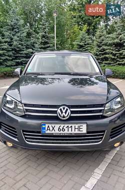 Позашляховик / Кросовер Volkswagen Touareg 2012 в  фото 9 Позашляховик / Кросовер Volkswagen Touareg 2012 в