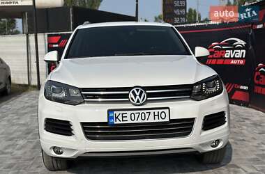 Позашляховик / Кросовер Volkswagen Touareg 2012 в 