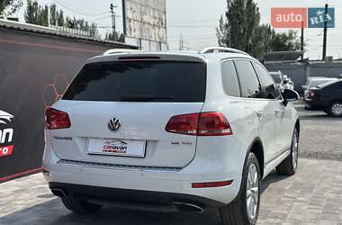 Позашляховик / Кросовер Volkswagen Touareg 2012 в 