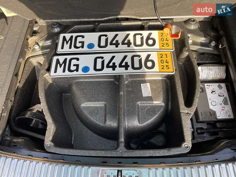 Позашляховик / Кросовер Volkswagen Touareg 2015 в Вінниці