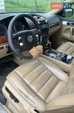 Позашляховик / Кросовер Volkswagen Touareg 2003 в Василькові