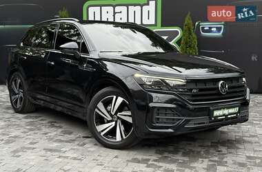 Внедорожник / Кроссовер Volkswagen Touareg 2020 в 