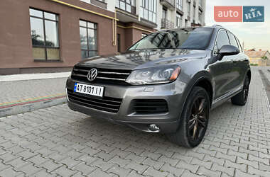 Позашляховик / Кросовер Volkswagen Touareg 2013 в Надвірній