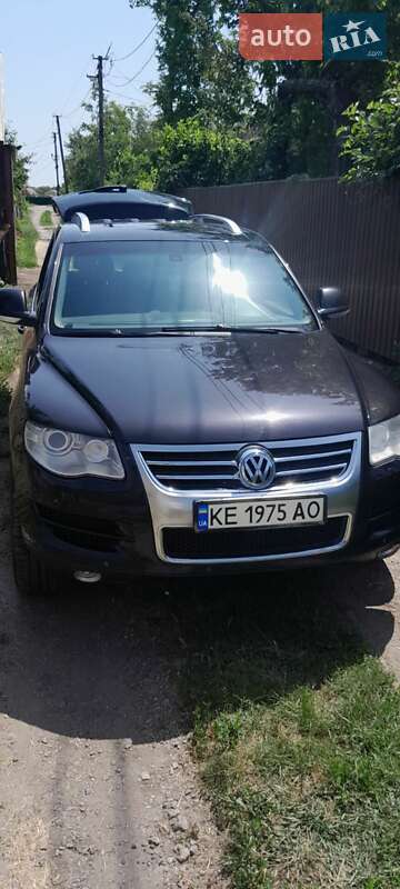 Позашляховик / Кросовер Volkswagen Touareg 2007 в 