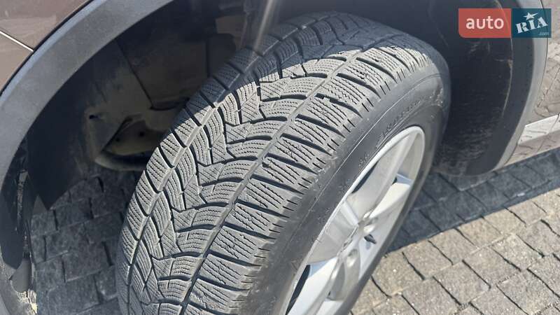 Позашляховик / Кросовер Volkswagen Touareg 2011 в Хусті фото 14 Позашляховик / Кросовер Volkswagen Touareg 2011 в Хусті