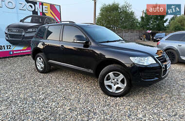 Внедорожник / Кроссовер Volkswagen Touareg 2007 в 