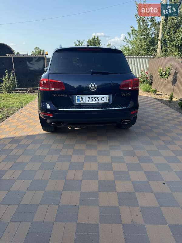 Внедорожник / Кроссовер Volkswagen Touareg 2011 в Ракитном