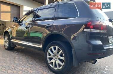 Внедорожник / Кроссовер Volkswagen Touareg 2008 в 