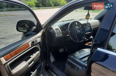Внедорожник / Кроссовер Volkswagen Touareg 2008 в 