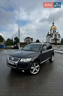 Позашляховик / Кросовер Volkswagen Touareg 2008 в Івано-Франківську