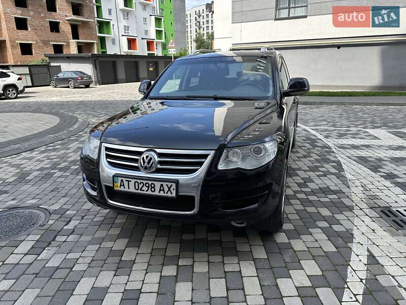 Внедорожник / Кроссовер Volkswagen Touareg 2008 в Ивано-Франковске