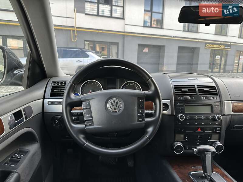 Внедорожник / Кроссовер Volkswagen Touareg 2008 в Ивано-Франковске