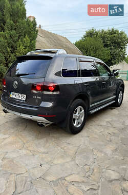 Внедорожник / Кроссовер Volkswagen Touareg 2007 в 