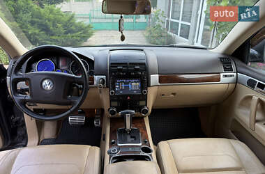 Внедорожник / Кроссовер Volkswagen Touareg 2007 в 
