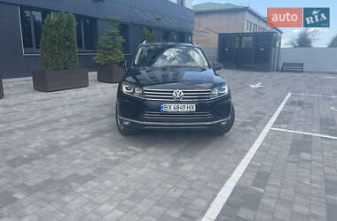 Внедорожник / Кроссовер Volkswagen Touareg 2014 в 