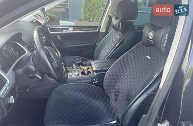 Внедорожник / Кроссовер Volkswagen Touareg 2014 в 