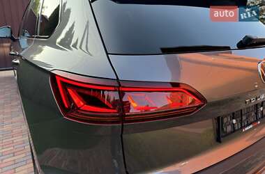 Внедорожник / Кроссовер Volkswagen Touareg 2020 в 