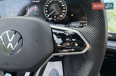 Внедорожник / Кроссовер Volkswagen Touareg 2020 в 