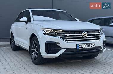 Внедорожник / Кроссовер Volkswagen Touareg 2018 в Черновцах
