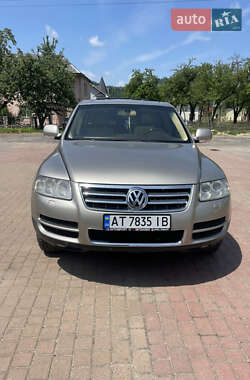 Внедорожник / Кроссовер Volkswagen Touareg 2004 в Яремче
