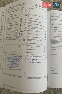 Внедорожник / Кроссовер Volkswagen Touareg 2012 в 