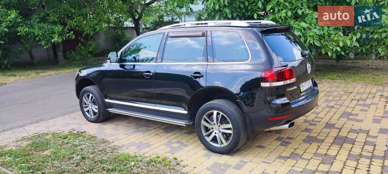 Внедорожник / Кроссовер Volkswagen Touareg 2008 в Одессе