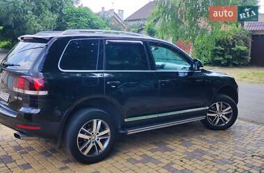 Позашляховик / Кросовер Volkswagen Touareg 2008 в 
