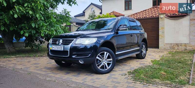 Внедорожник / Кроссовер Volkswagen Touareg 2008 в Одессе
