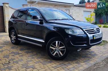Позашляховик / Кросовер Volkswagen Touareg 2008 в 