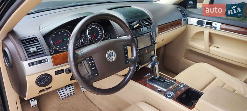 Внедорожник / Кроссовер Volkswagen Touareg 2008 в Одессе