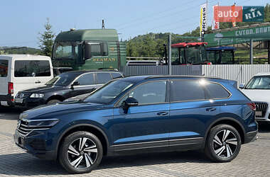 Внедорожник / Кроссовер Volkswagen Touareg 2018 в Мукачево