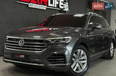 Внедорожник / Кроссовер Volkswagen Touareg 2019 в Тернополе