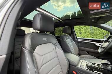 Позашляховик / Кросовер Volkswagen Touareg 2022 в 