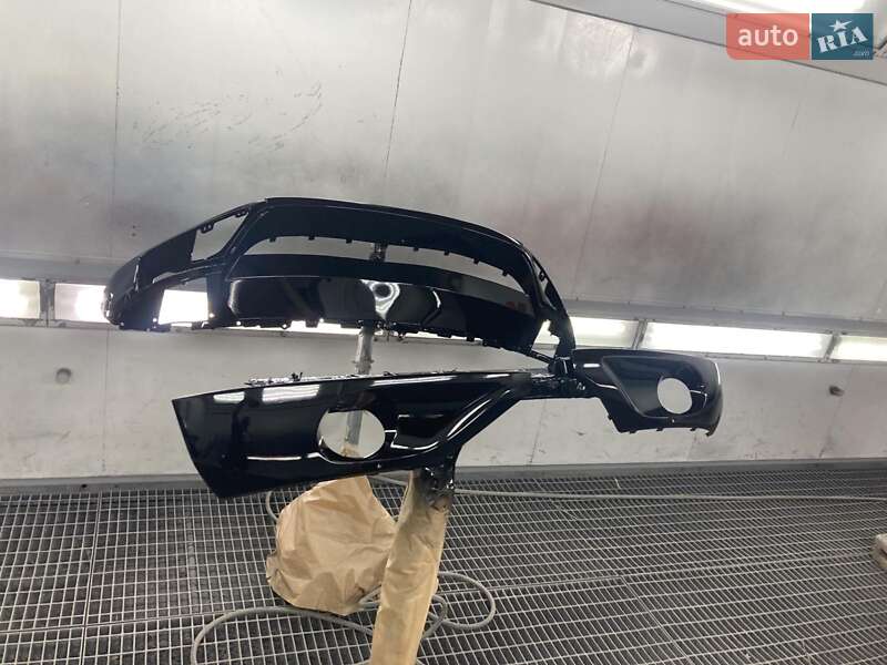 Внедорожник / Кроссовер Volkswagen Touareg 2014 в Николаеве