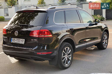 Внедорожник / Кроссовер Volkswagen Touareg 2013 в 