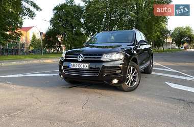 Внедорожник / Кроссовер Volkswagen Touareg 2013 в 