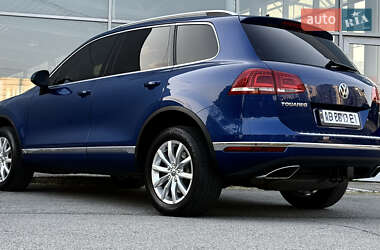 Внедорожник / Кроссовер Volkswagen Touareg 2016 в 