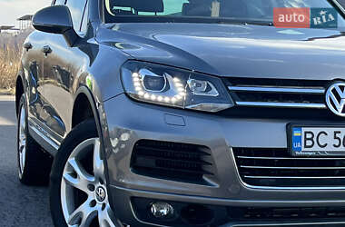 Внедорожник / Кроссовер Volkswagen Touareg 2012 в Дрогобыче