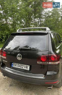 Внедорожник / Кроссовер Volkswagen Touareg 2003 в 