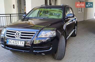 Позашляховик / Кросовер Volkswagen Touareg 2006 в Львові