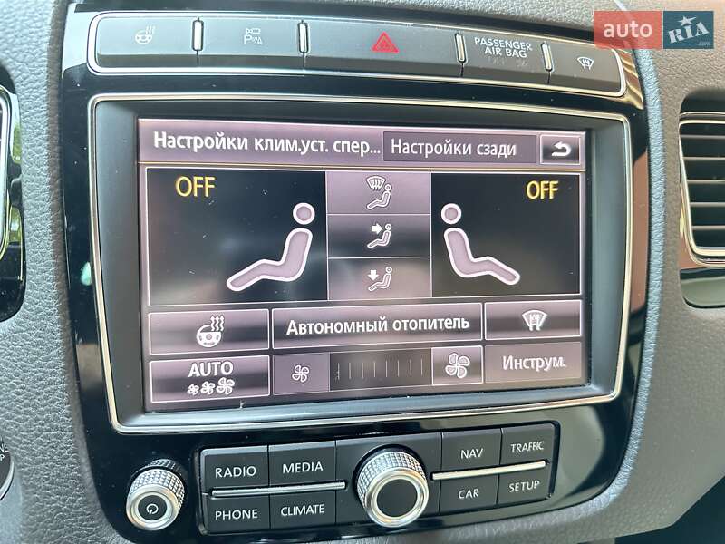Внедорожник / Кроссовер Volkswagen Touareg 2017 в Белгороде-Днестровском
