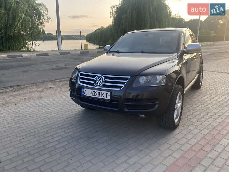 Позашляховик / Кросовер Volkswagen Touareg 2006 в Тростянці