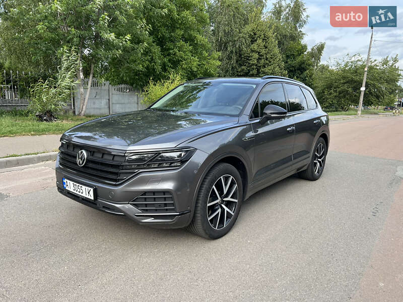 Внедорожник / Кроссовер Volkswagen Touareg 2020 в 