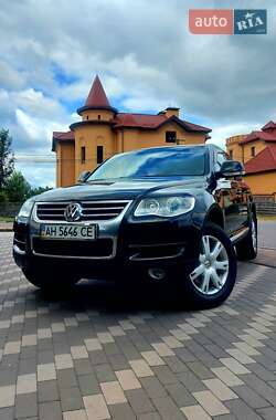 Внедорожник / Кроссовер Volkswagen Touareg 2007 в 